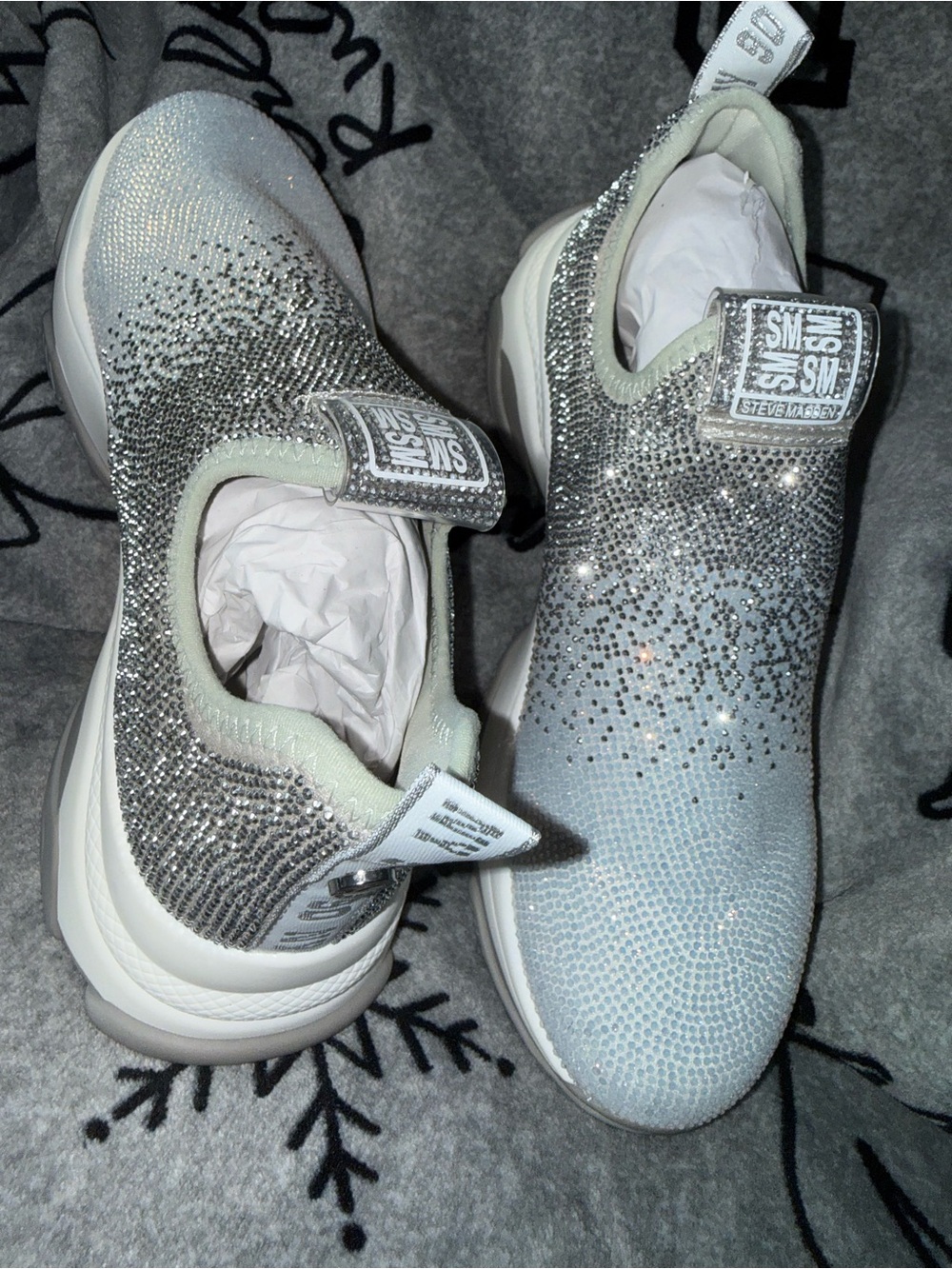Steve Madden Mythical Silver Crystal Embellished Slip-On Sneakers- Size 8.5 New